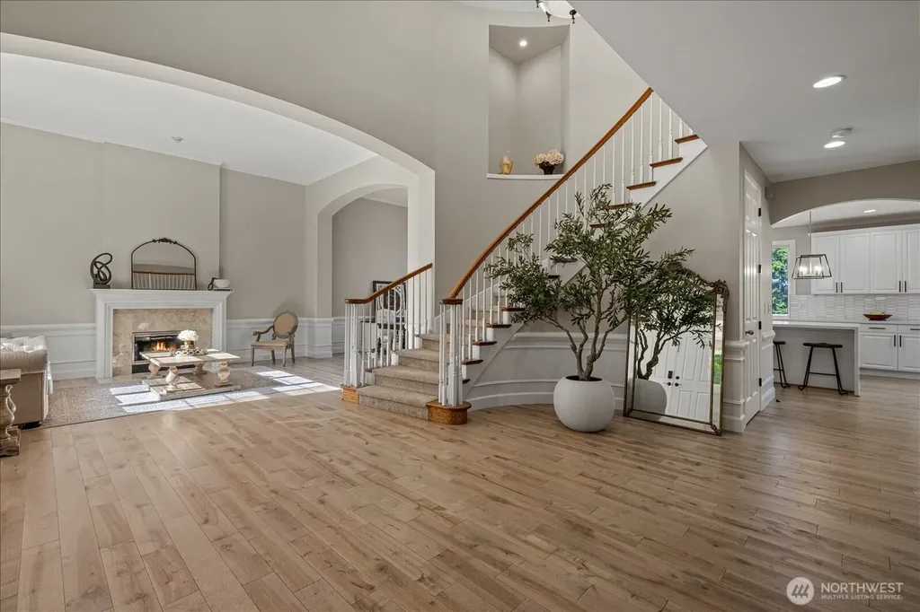 2046 277th Avenue SE Sammamish WA 98075