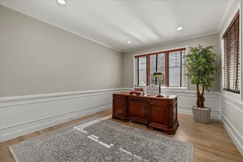 2046 277th Avenue SE Sammamish WA 98075