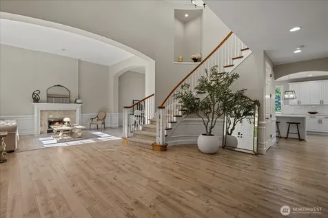 2046 277th Avenue SE Sammamish WA 98075