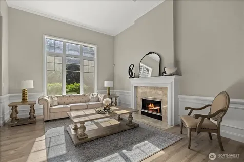 2046 277th Avenue SE Sammamish WA 98075