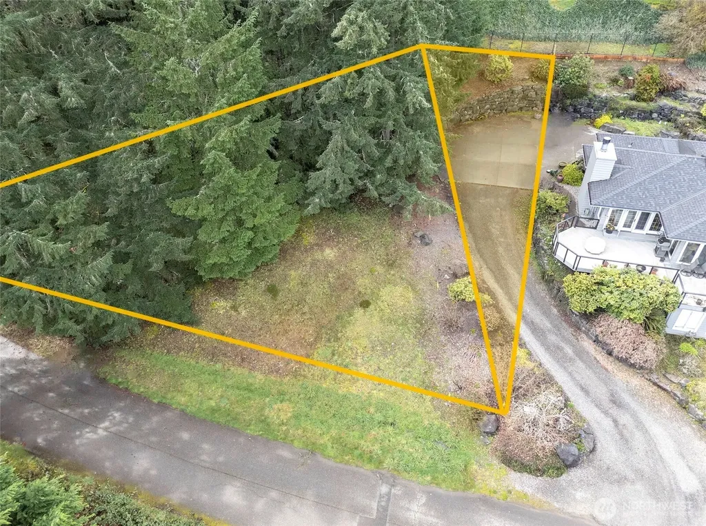 9806 Sari Lane Gig Harbor WA 98332