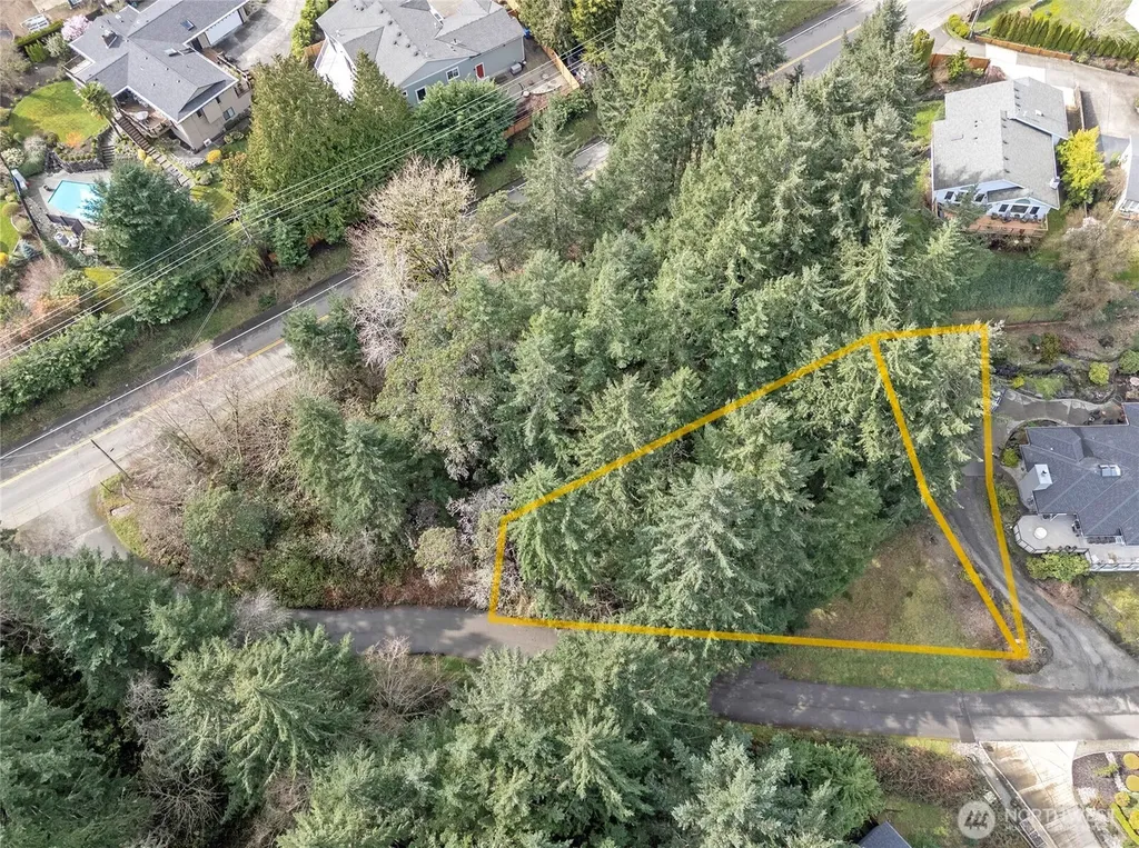 9806 Sari Lane Gig Harbor WA 98332