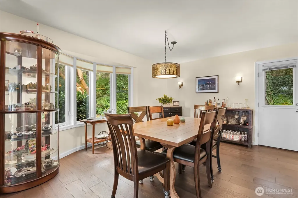 1348 Chuckanut Drive Bellingham WA 98229