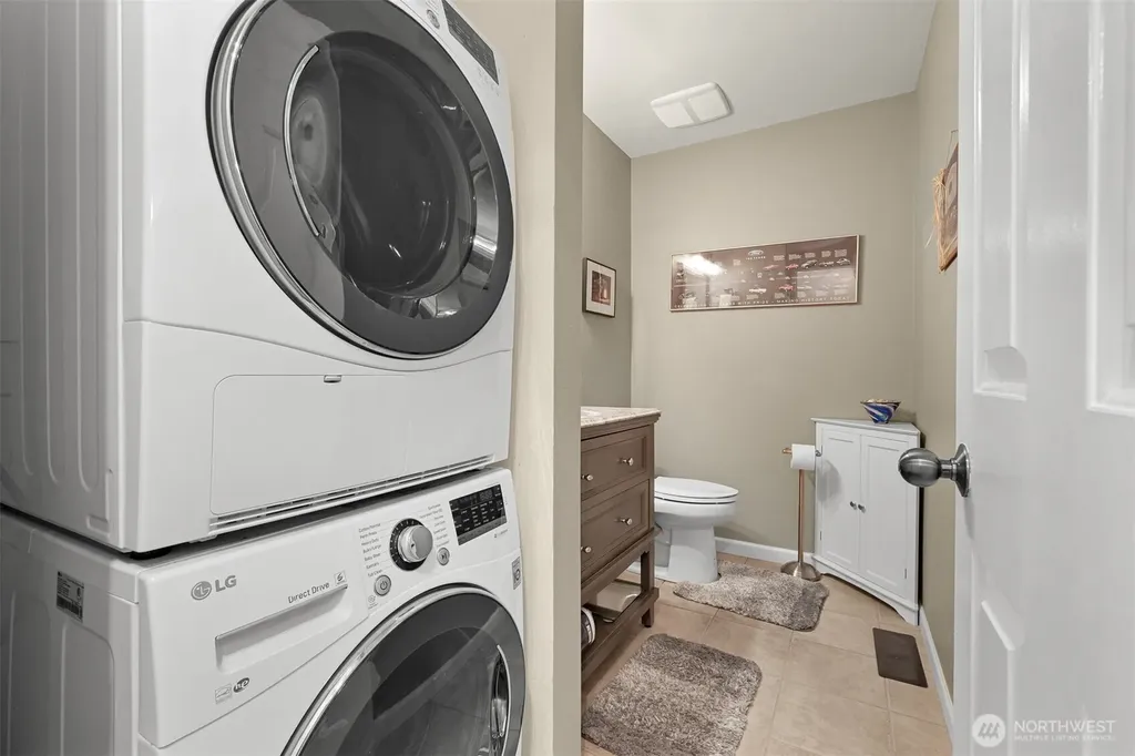 1348 Chuckanut Drive Bellingham WA 98229