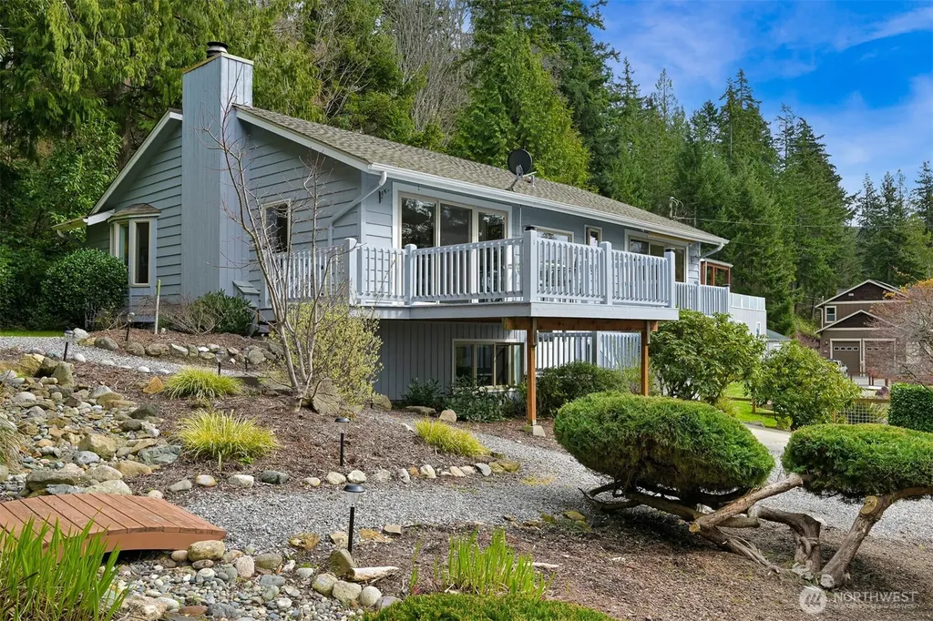 1348 Chuckanut Drive Bellingham WA 98229