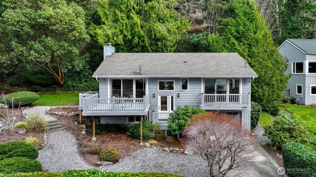 1348 Chuckanut Drive Bellingham WA 98229