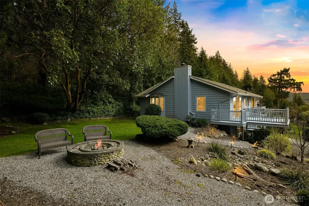 1348 Chuckanut Drive Bellingham WA 98229