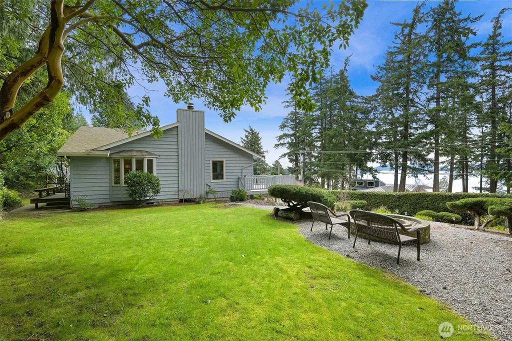 1348 Chuckanut Drive Bellingham WA 98229