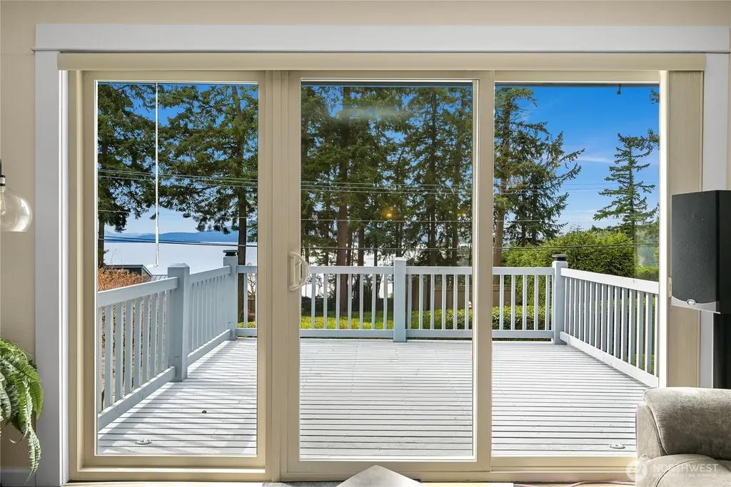 1348 Chuckanut Drive Bellingham WA 98229