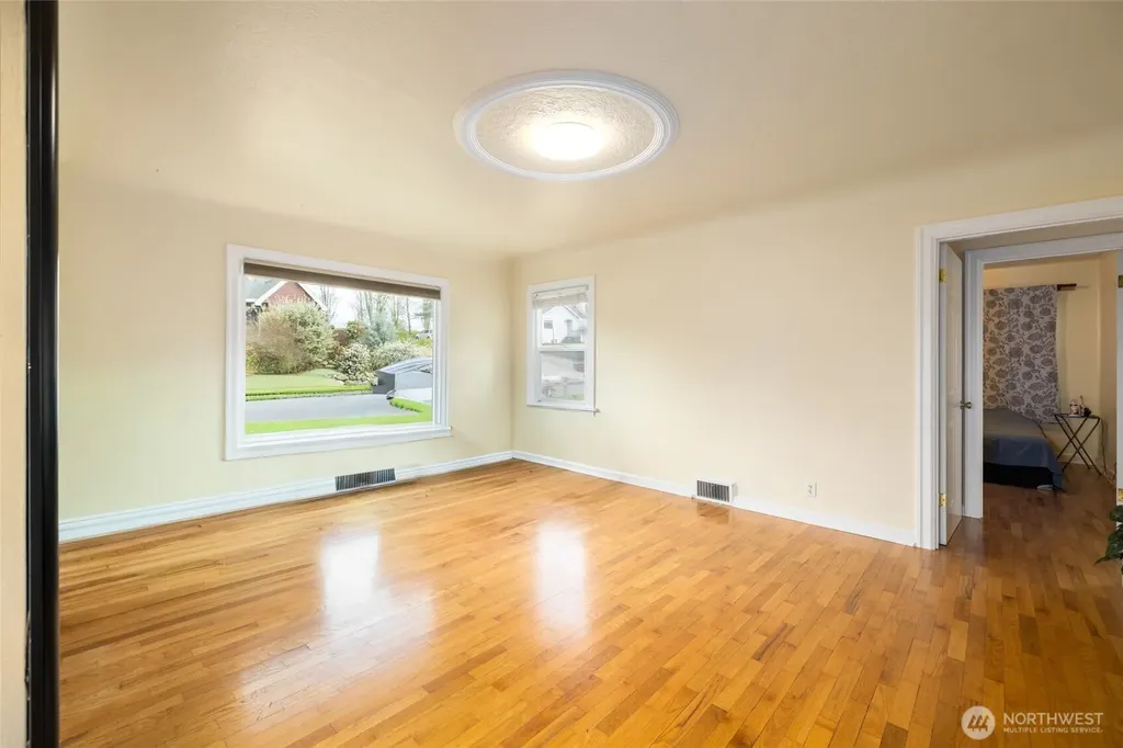 703 N 8th Street Mount Vernon WA 98273