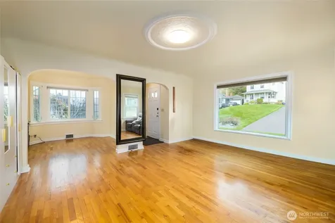 703 N 8th Street Mount Vernon WA 98273