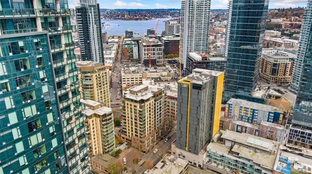 910 Lenora Street Seattle WA 98121