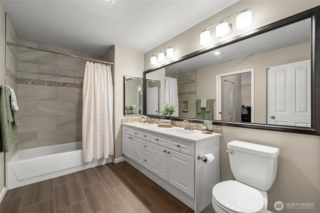 2244 132nd Avenue SE Bellevue WA 98005