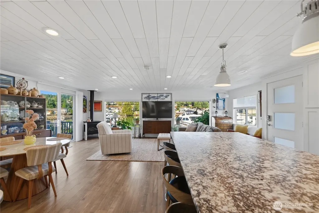 138 Lummi Drive La Conner WA 98257