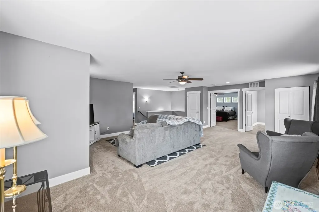 4398 Chanting Circle SW Port Orchard WA 98367