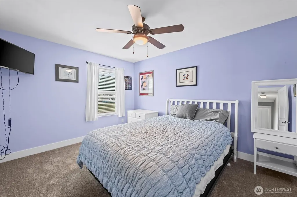 4398 Chanting Circle SW Port Orchard WA 98367