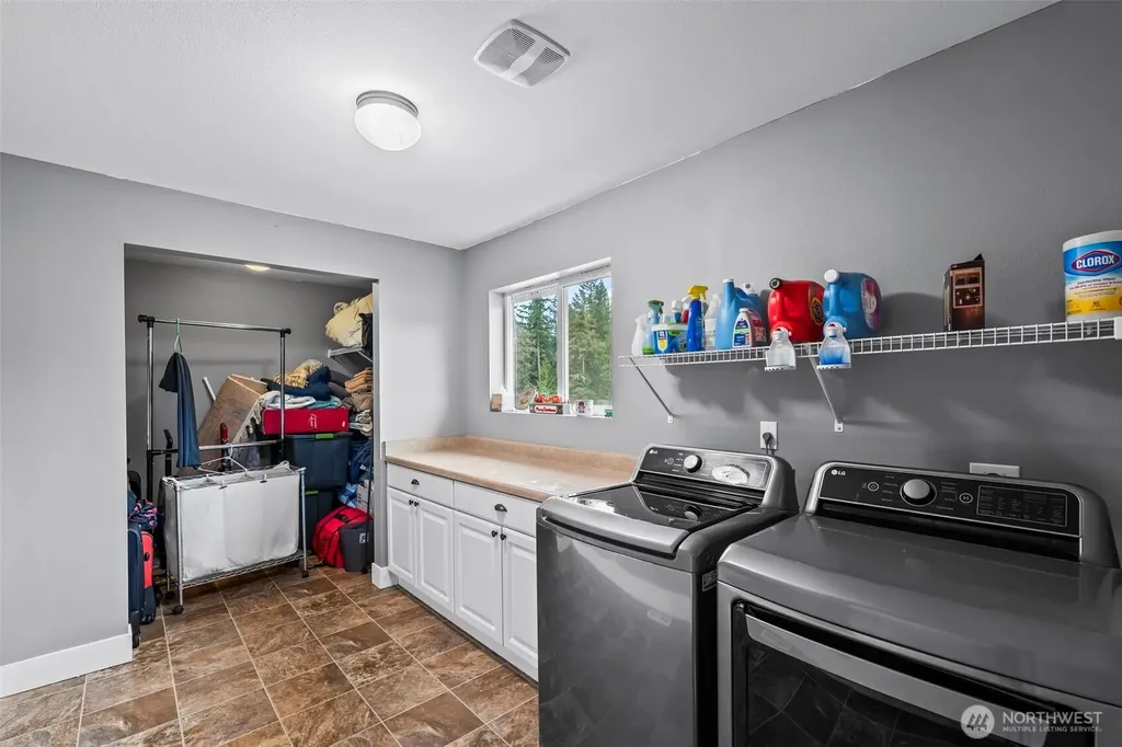 4398 Chanting Circle SW Port Orchard WA 98367