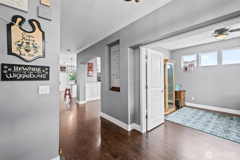 4398 Chanting Circle SW Port Orchard WA 98367
