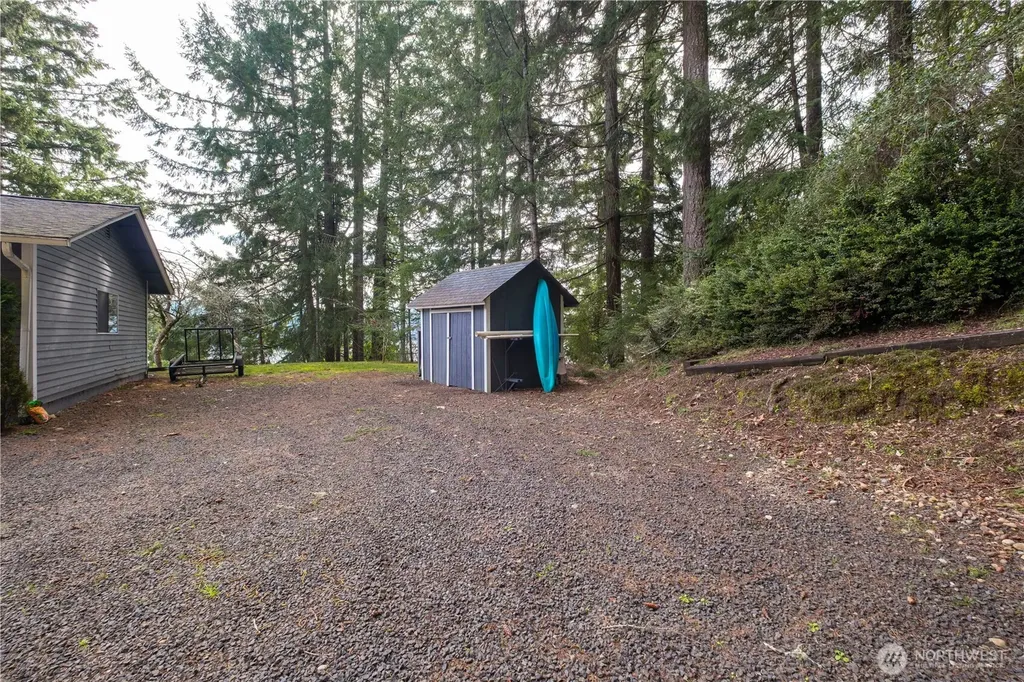 50 NE Alta Vista Drive Belfair WA 98528