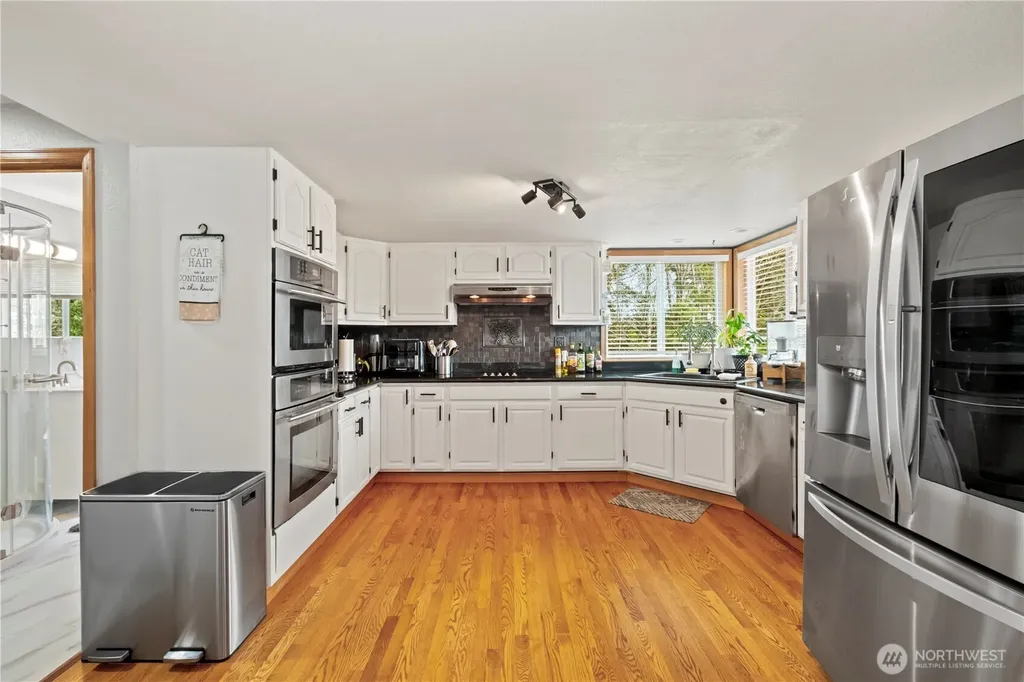 50 NE Alta Vista Drive Belfair WA 98528