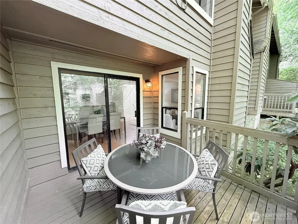 4107 159th Avenue NE Redmond WA 98052
