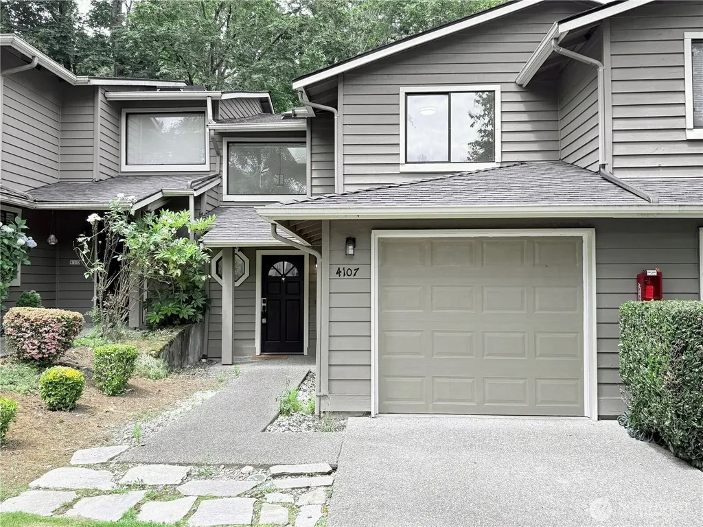 4107 159th Avenue NE Redmond WA 98052