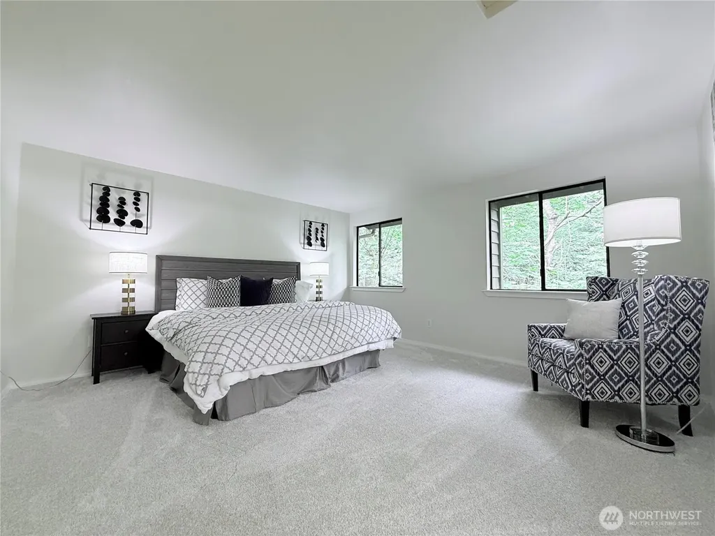 4107 159th Avenue NE Redmond WA 98052