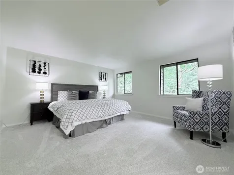 4107 159th Avenue NE Redmond WA 98052
