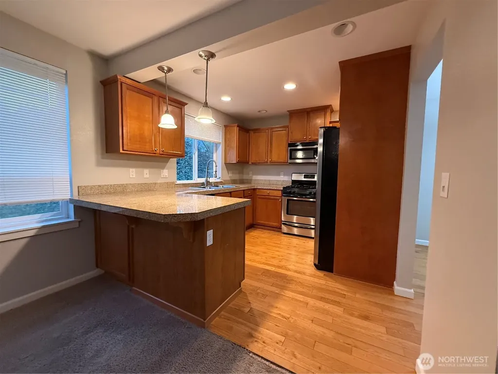4158 SE Fairway Circle Port Orchard WA 98366