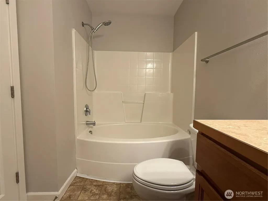4158 SE Fairway Circle Port Orchard WA 98366