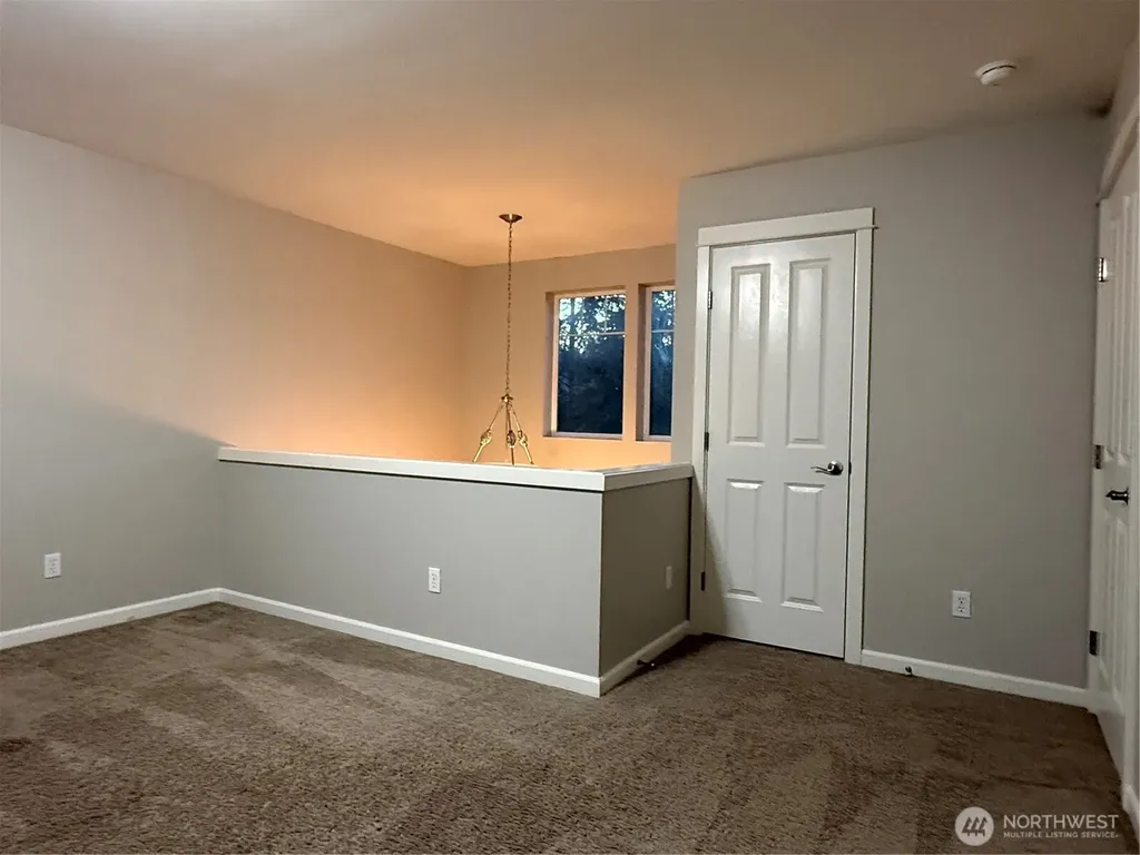 4158 SE Fairway Circle Port Orchard WA 98366