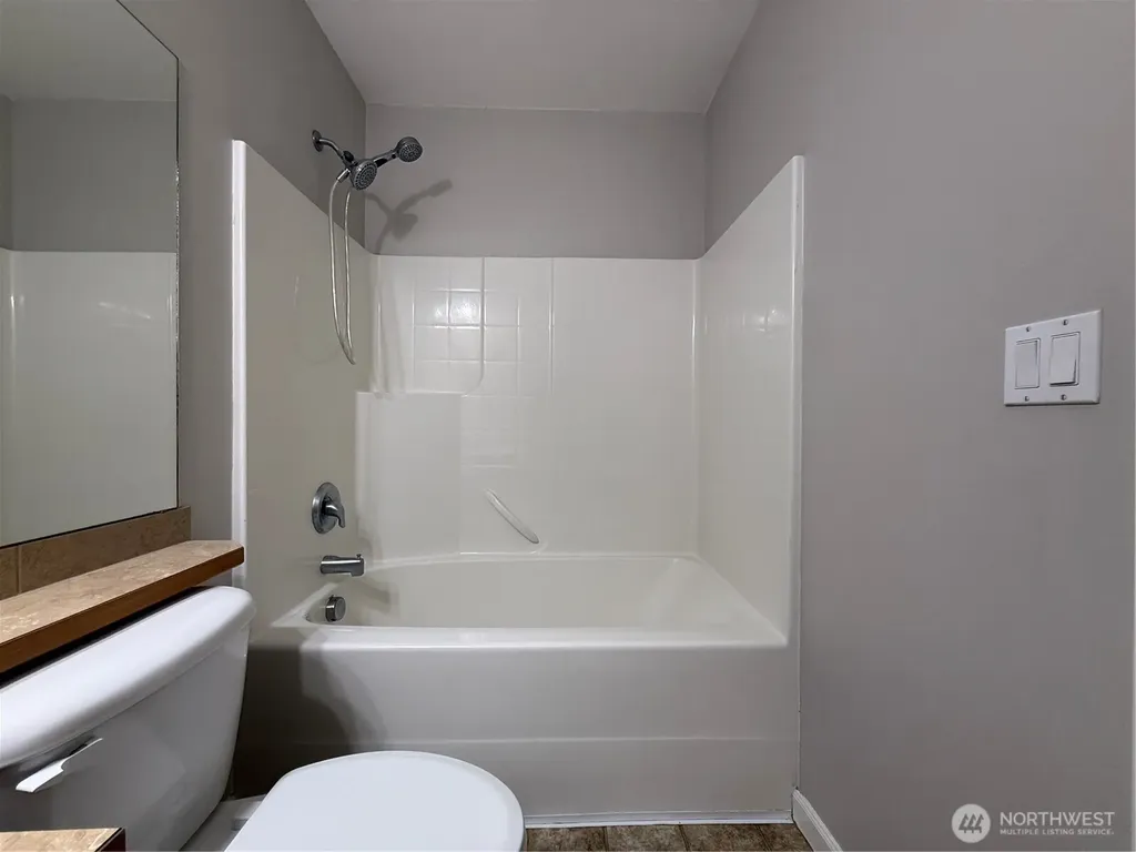 4158 SE Fairway Circle Port Orchard WA 98366