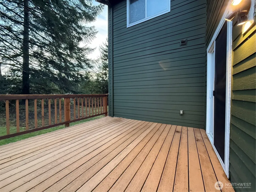 4158 SE Fairway Circle Port Orchard WA 98366