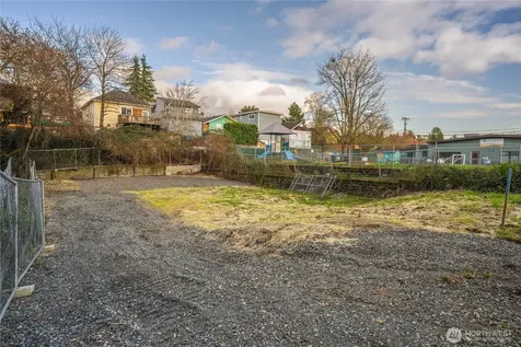 4222 37th Avenue S Seattle WA 98118