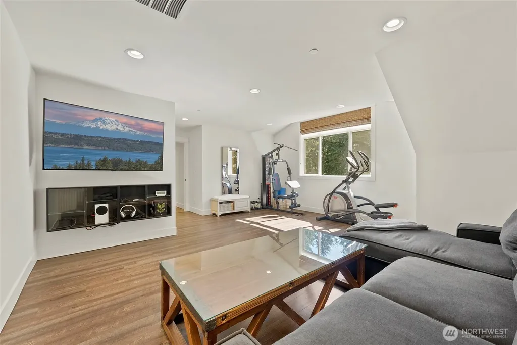 31408 SE Retreat Kanaskat Road Ravensdale WA 98051