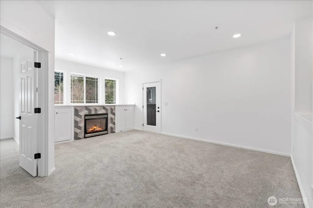107 164th Street S Bothell WA 98012