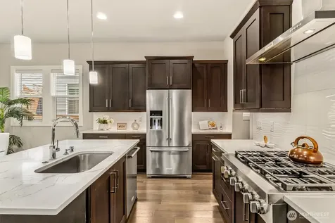 24509 NE 13th Place Sammamish WA 98074