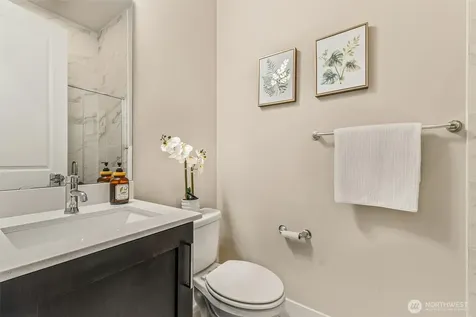24509 NE 13th Place Sammamish WA 98074