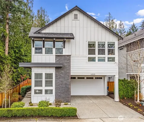 24509 NE 13th Place Sammamish WA 98074