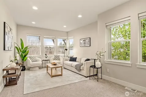 24509 NE 13th Place Sammamish WA 98074