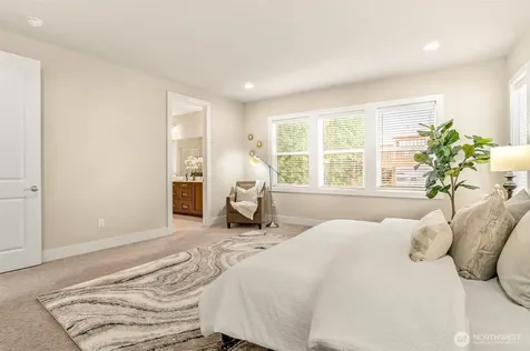 24509 NE 13th Place Sammamish WA 98074