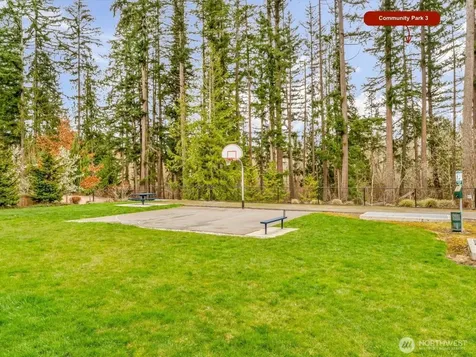24509 NE 13th Place Sammamish WA 98074