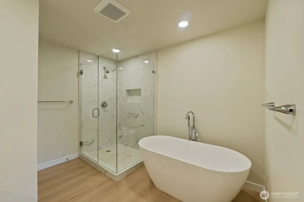 14522 NE 5th Street Bellevue WA 98007