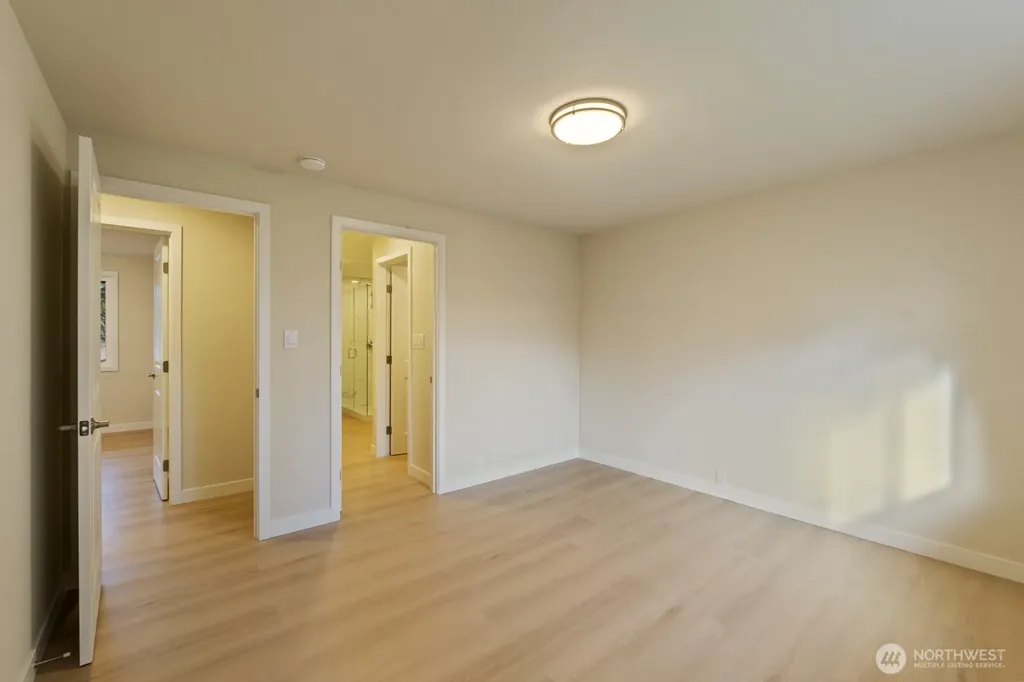 14522 NE 5th Street Bellevue WA 98007