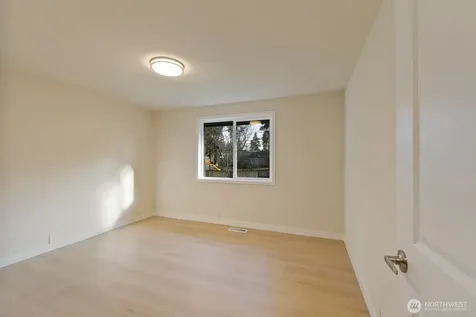 14522 NE 5th Street Bellevue WA 98007