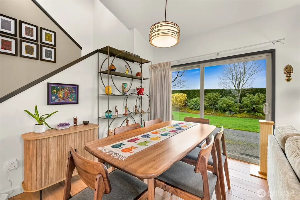 4858 N Village Lane Bellingham WA 98226