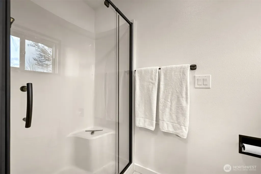 4858 N Village Lane Bellingham WA 98226