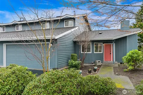 4858 N Village Lane Bellingham WA 98226