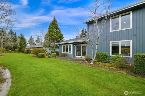 4858 N Village Lane Bellingham WA 98226