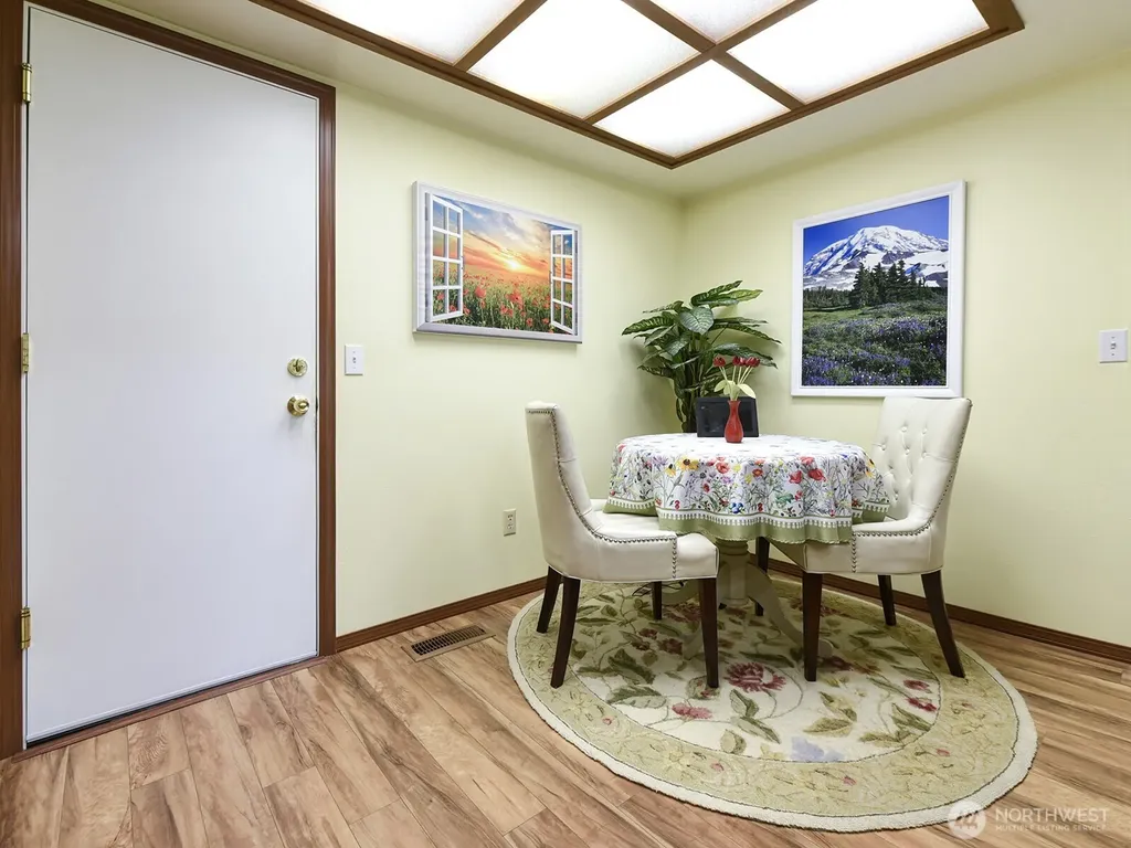 7713 Zircon Drive SW Lakewood WA 98498